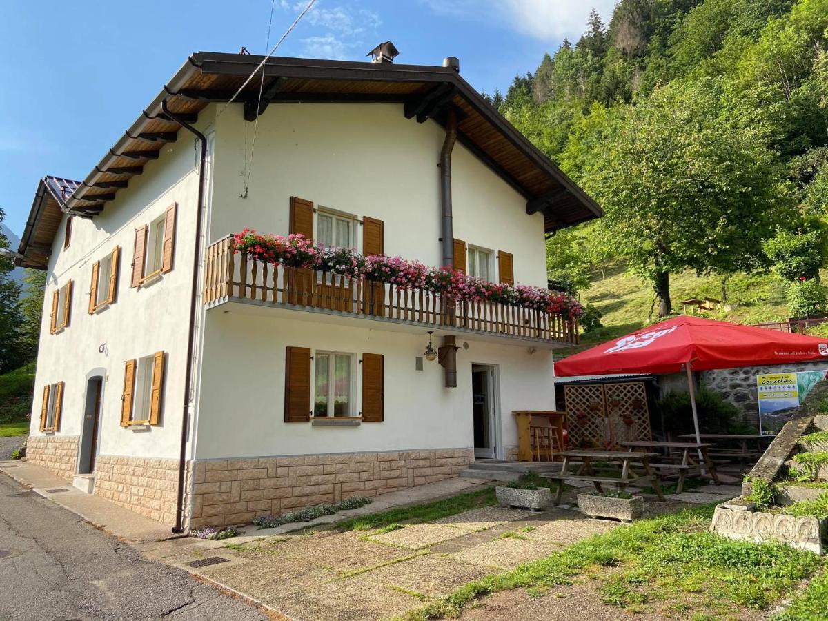 Casa Ortis Hotel Paluzza Buitenkant foto